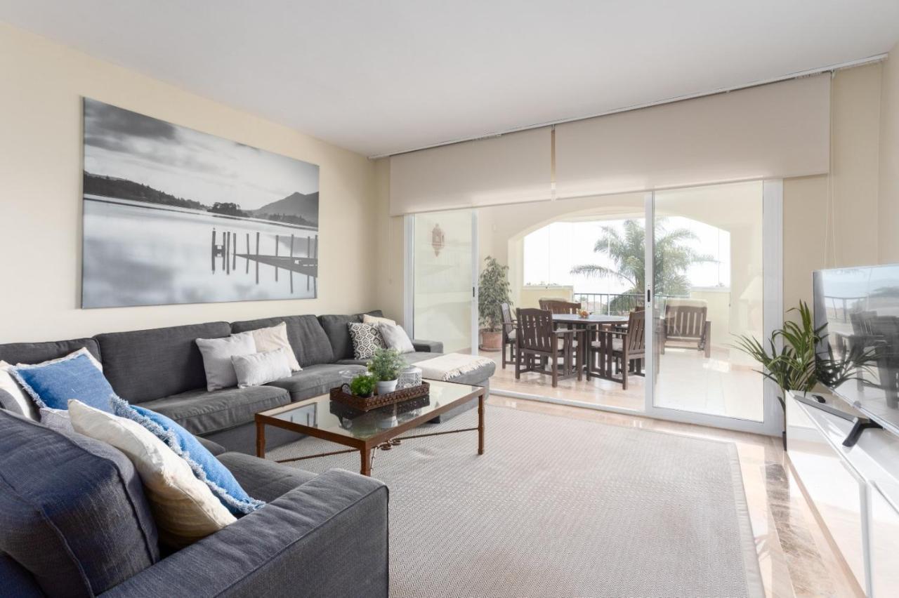 Homeforguest Front Line Beach Apartment In Hacienda Playa Marbella Ngoại thất bức ảnh