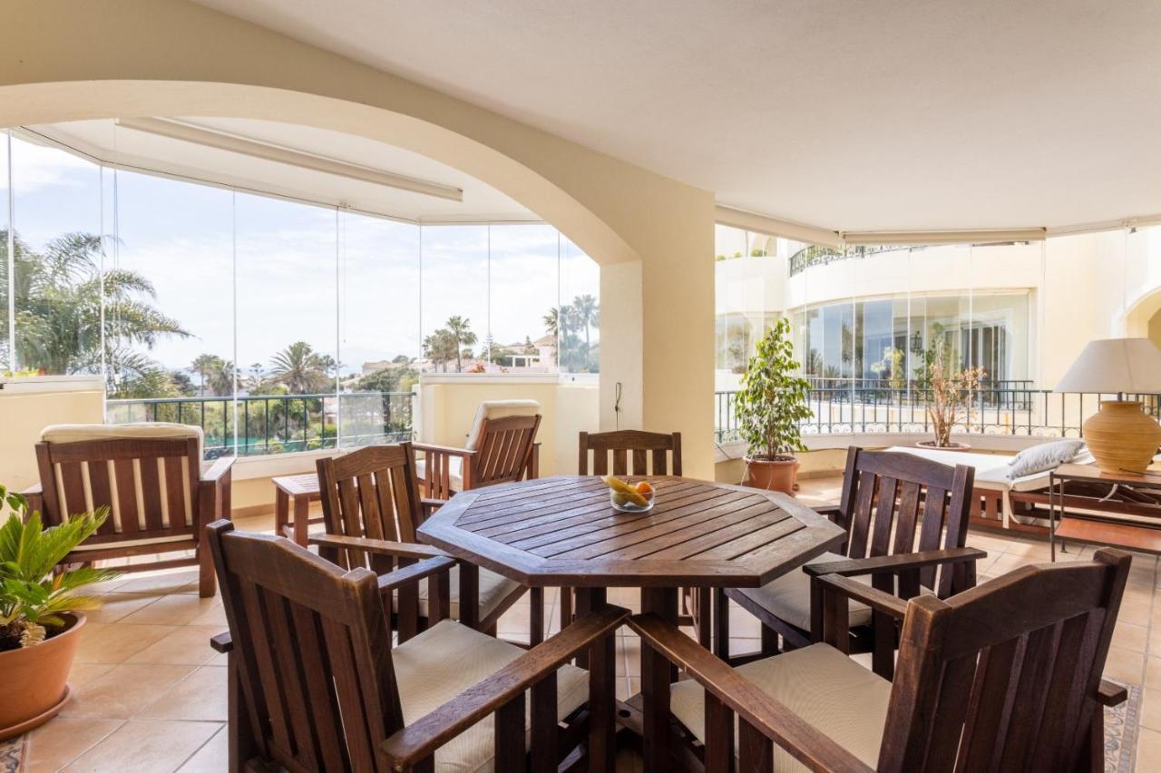 Homeforguest Front Line Beach Apartment In Hacienda Playa Marbella Ngoại thất bức ảnh