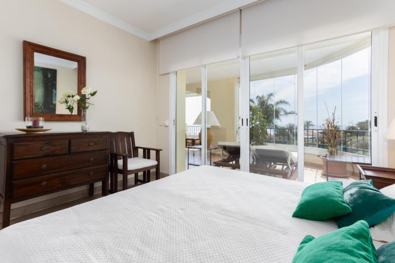 Homeforguest Front Line Beach Apartment In Hacienda Playa Marbella Ngoại thất bức ảnh